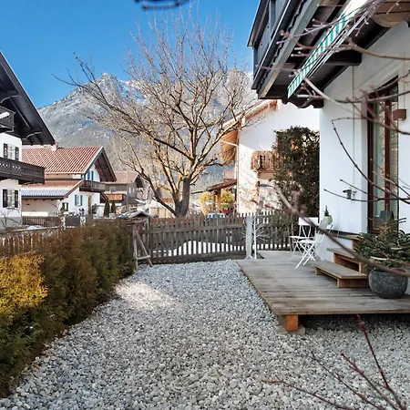 Apartament Haus Riedel *